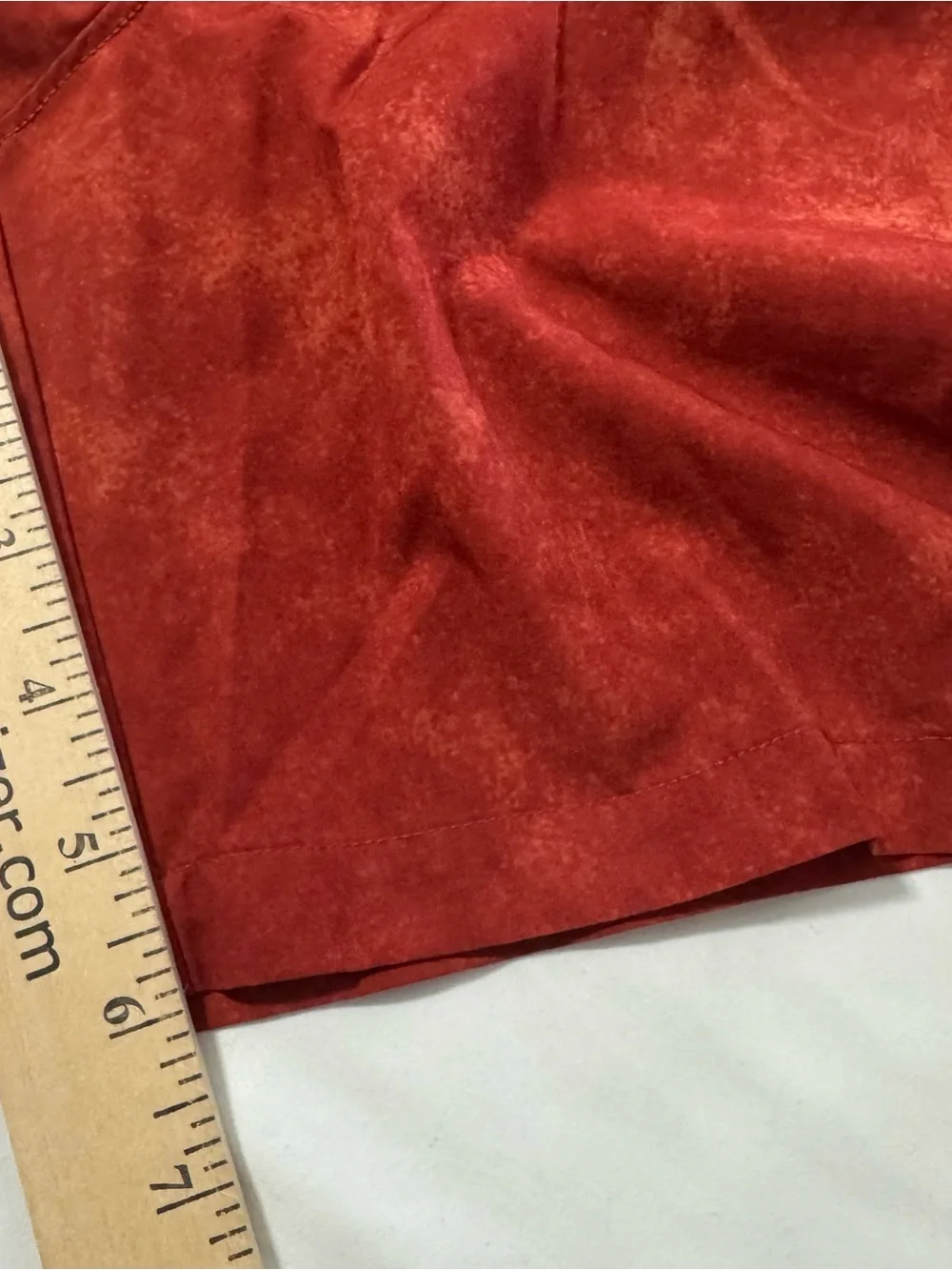 Right Of Way R.O.W. Men’s Medium Casual Athletic Shorts 6” Red Marble EUC - Picture 7 of 9
